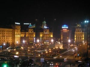 На Майдані склали перші адмінпротоколи На Майдані склали перші адмінпротоколи