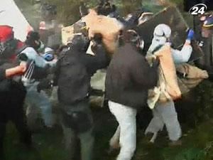 Европейцы попытались остановить поезд с радиоактивными отходами Европейцы попытались остановить поезд с радиоактивными отходами