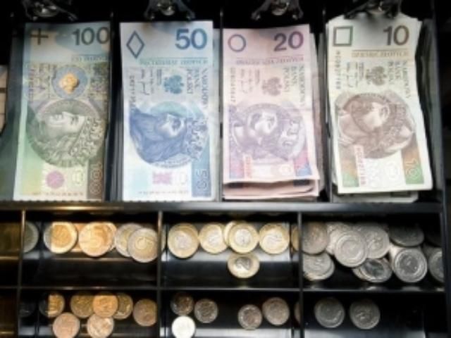 Польський центробанк вимушений був підтримати злотий Польський центробанк вимушений був підтримати злотий