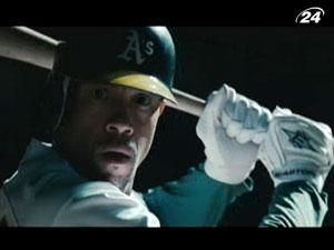 "Людина, що змінила...": доля молодих бейсболістів в руках директора команди "Людина, що змінила...": доля молодих бейсболістів в руках директора команди