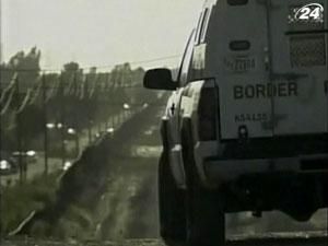 На паркан з Мексикою у Арізоні зібрали $255 тис. На паркан з Мексикою у Арізоні зібрали $255 тис.