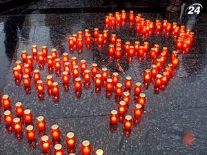 Україна вшановує жертв Великого Голоду