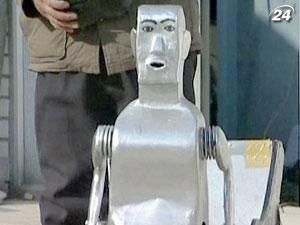 Сконструювати робота можна з непотребу Сконструювати робота можна з непотребу