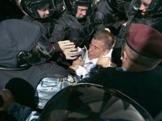 Під час розгону "чорнобильців" у Донецьку загинула людина Під час розгону "чорнобильців" у Донецьку загинула людина