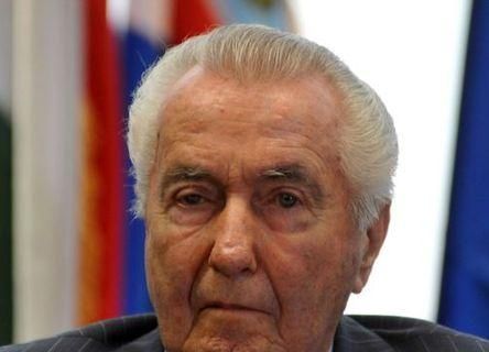 Умер последний премьер-министр социалистической Югославии