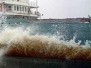 Через шторм європейці залишились без електрики і поромів Через шторм європейці залишились без електрики і поромів