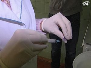 Українські медики закликають матусь щеплювати дітей Українські медики закликають матусь щеплювати дітей