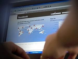 Із Facebook домовились про налаштування приватності