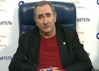 Глава "Союза Чернобыль" заявляет, что под Кабмином голодают обеспеченные Глава "Союза Чернобыль" заявляет, что под Кабмином голодают обеспеченные