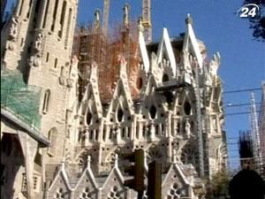 Саґрада Фамілія - справжнє архітектурне диво Ґауді Саґрада Фамілія - справжнє архітектурне диво Ґауді