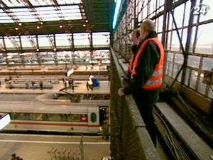 Руководить работой вокзала - уникальная возможность в Германии