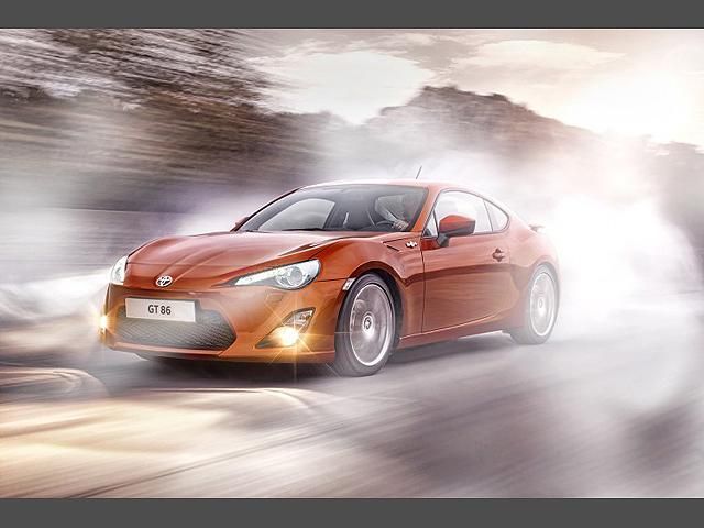 Toyota показала купе з 200 "конячками" під капотом Toyota показала купе з 200 "конячками" під капотом