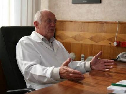 Экс-глава Минздрава: Тимошенко нужно лечить за пределами СИЗО Экс-глава Минздрава: Тимошенко нужно лечить за пределами СИЗО