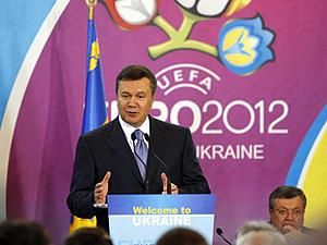 Янукович: Велком ин Юкрейн