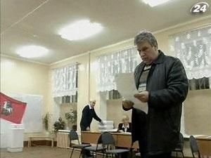 На виборах у Росії зафіксовані втручання з боку влади