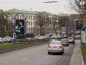 Мэры городов Евро-2012 готовятся за счет инвесторов Мэры городов Евро-2012 готовятся за счет инвесторов