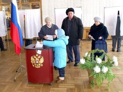 Спостерігачі від СНД назвали вибори в Росії прозорими