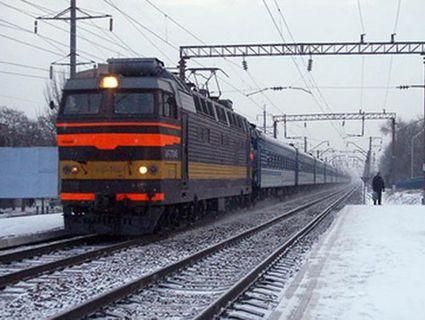 На свята додаткові поїзди пустять у Карпати і Крим