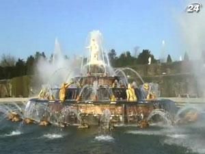 Фонтани Версаля - неймовірний комплекс, збудований ще в XVII столітті Фонтани Версаля - неймовірний комплекс, збудований ще в XVII столітті