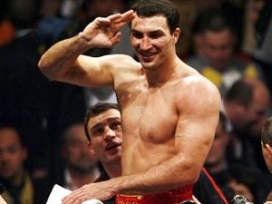 Кличко не уходит из карьеры: Хочу стоять на ринге в 50 лет Кличко не уходит из карьеры: Хочу стоять на ринге в 50 лет