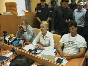 Кузьмин: Против Юлии Тимошенко возбуждено 10 дел