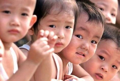 В Китае арестовали более 600 торговцев детьми