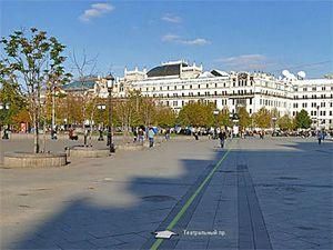 Площадь Революции в Москве закрывать не будут