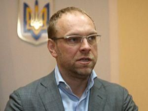 Власенко: Тимошенко лежить у ліжку, прокурор і слідчий сидять поруч Власенко: Тимошенко лежить у ліжку, прокурор і слідчий сидять поруч