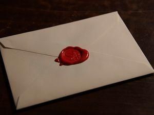 У податковій Мілану вибухнула поштова бомба У податковій Мілану вибухнула поштова бомба