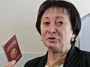 Джиоєва заявляє, що її інавгурації не буде Джиоєва заявляє, що її інавгурації не буде