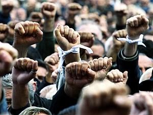 У Росії почали затримувати учасників акцій протестів У Росії почали затримувати учасників акцій протестів