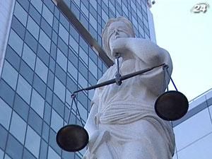 Захисники: повторний арешт Тимошенко - порушення Європейської конвенції Захисники: повторний арешт Тимошенко - порушення Європейської конвенції