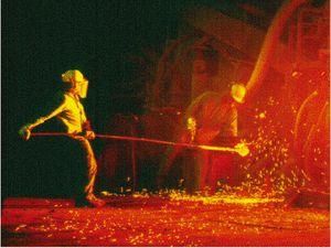 Українським металургам загрожує коливання цін в 2012 році Українським металургам загрожує коливання цін в 2012 році