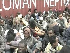 За 2011 рік до берегів Італії прибули 60 тисяч нелегалів За 2011 рік до берегів Італії прибули 60 тисяч нелегалів