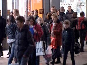 Безработица в Великобритании достигла 17-летнего максимума