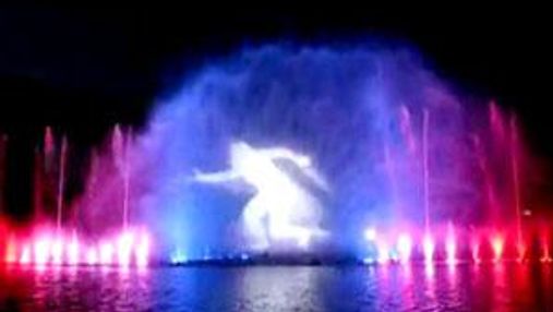 Фонтан Вроцлава - один из самых больших мультимедийных фонтанов в Европе