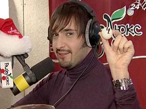 В прямому ефірі “Люкс ФМ” Козловський розіграв чергову шубку В прямому ефірі “Люкс ФМ” Козловський розіграв чергову шубку