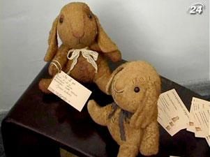 Історію новорічних іграшок презентували в Ужгороді Історію новорічних іграшок презентували в Ужгороді