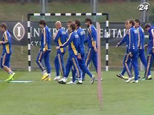 Лише 3 з 16 збірних на Євро-2012 базуватимуться в Україні Лише 3 з 16 збірних на Євро-2012 базуватимуться в Україні