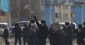У Казахстані 5 поліцейських отримали поранення