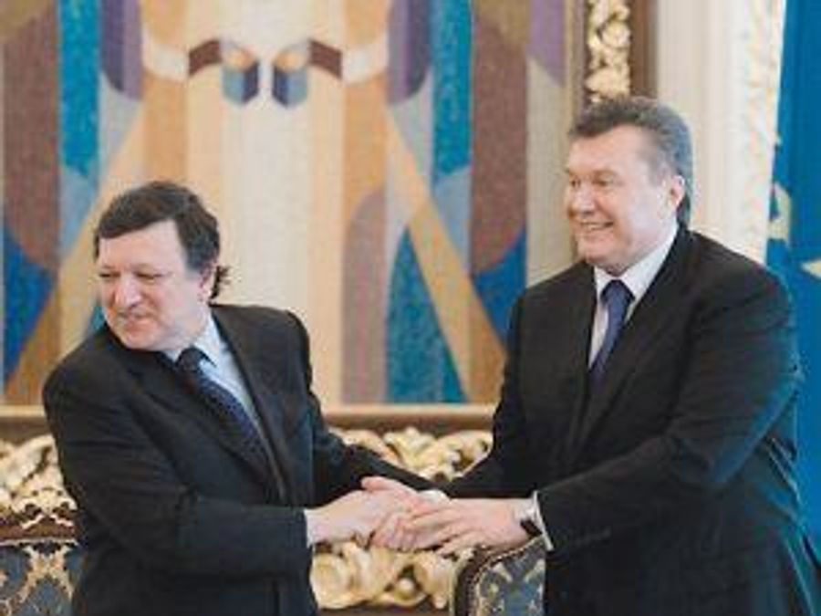 У Києві розпочалась зустріч учасників саміту Україна-ЄС У Києві розпочалась зустріч учасників саміту Україна-ЄС