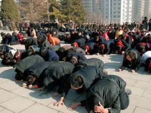 У Пхеньяні розпочалася церемонія прощання з колишнім лідером КНДР
