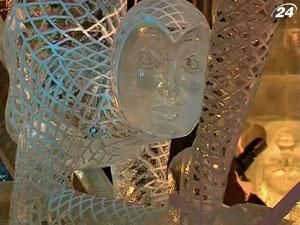 В Германии готовятся к открытию фестиваля ледяных фигур В Германии готовятся к открытию фестиваля ледяных фигур