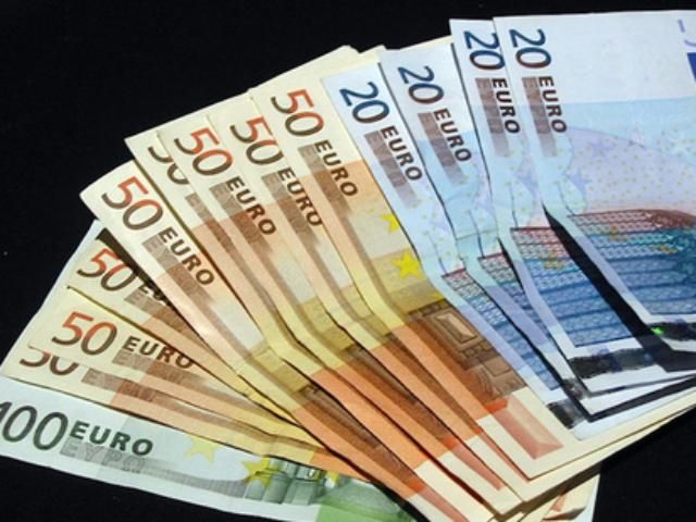 Євроцентробанк видав 489 мільярдів євро на кредити