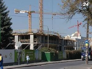 Україна у 2012 році введе в експлуатацію 10,67 млн кв. м житла Україна у 2012 році введе в експлуатацію 10,67 млн кв. м житла