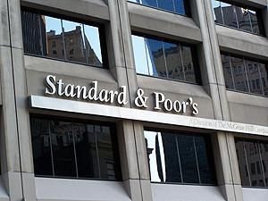 S & P понизило рейтинг Венгрии