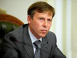 Оппозиция собирается через Конституционный суд оспорить Госбюджет на 2012 год Оппозиция собирается через Конституционный суд оспорить Госбюджет на 2012 год