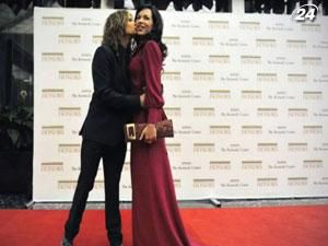 Фронтмен гурту Aerosmith освідчився Ерін Бреді Фронтмен гурту Aerosmith освідчився Ерін Бреді