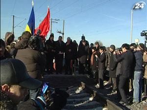 Бориспіль і Київ з'єднає залізничне сполучення Бориспіль і Київ з'єднає залізничне сполучення