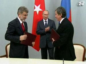 Туреччина дозволила Росії будувати "Південний потік" Туреччина дозволила Росії будувати "Південний потік"